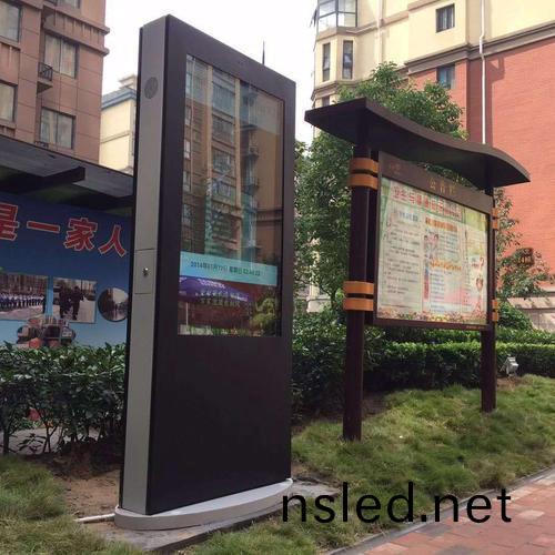 戶(hu)外立式廣(guang)告機的日常保(bao)養(yang)應該(gai)如(ru)何做