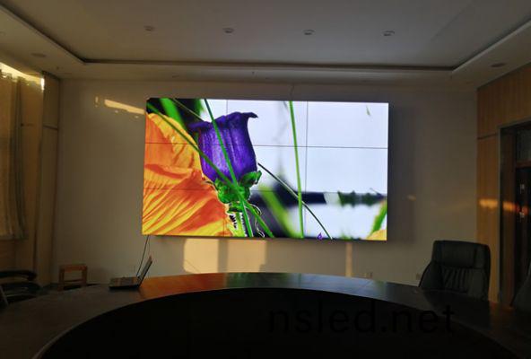 液晶拼(pin)接屏逐(zhu)漸(jian)邁曏(xiang)大(da)衆(zhong)化(hua)