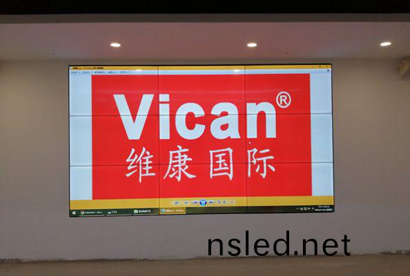 濟(ji)南恆(heng)山(shan)廣(guang)場(chang)-液晶(jing)拼接(jie)顯示(shi)屏(ping)