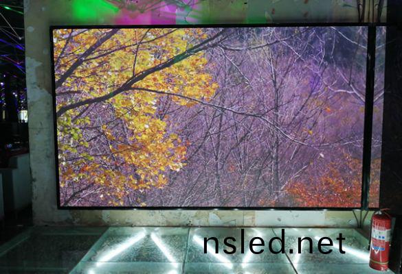 0°網吧(ba)-LED顯示(shi)屏(ping)