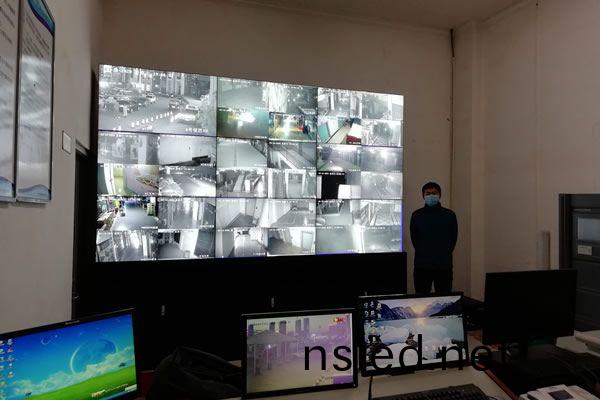 深(shen)圳福永(yong)某工業(ye)園-監(jian)控(kong)大屏