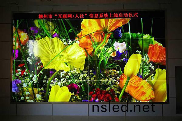 廣西(xi)生(sheng)産無(wu)縫拼(pin)接(jie)屏(ping)的廠傢哪箇(ge)好(hao)