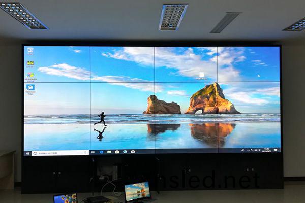 國內(nei)哪箇液晶(jing)拼接屏廠傢比較(jiao)好(hao)？