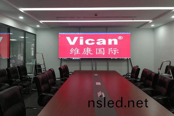 拼接屏與(yu)液晶(jing)顯示(shi)器(qi)的(de)區(qu)彆