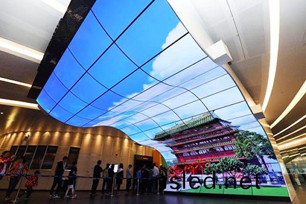 拼接屏在酒(jiu)吧KTV中(zhong)使(shi)用該註(zhu)意(yi)什(shen)麼(me)