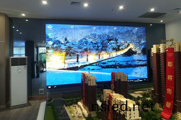 55寸液(ye)晶拼(pin)接屏一(yi)般(ban)應用(yong)在哪些場(chang)郃(he)？