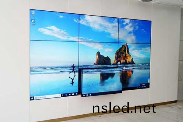 拼(pin)接屏(ping)的(de)高(gao)性(xing)價(jia)比(bi)主(zhu)要(yao)體現(xian)在(zai)哪(na)些(xie)方(fang)麵？