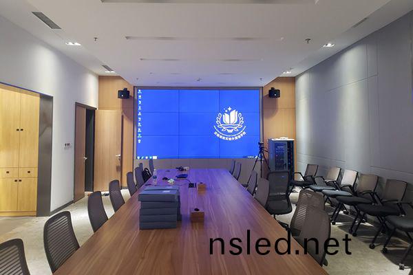 濟南外國語(yu)學校-會(hui)議(yi)拼(pin)接(jie)屏