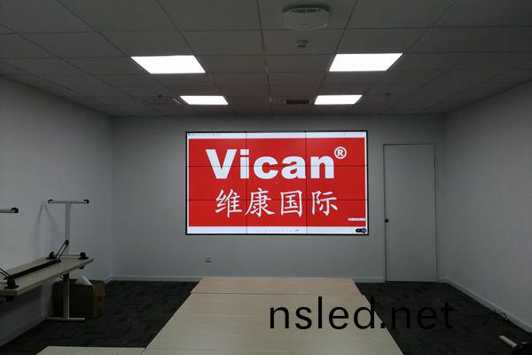 雲浮(fu)市(shi)某建(jian)材(cai)公司(si)-液(ye)晶拼(pin)接屏(ping)