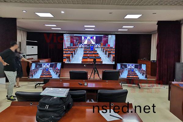 惠(hui)州某企業(ye)-視(shi)頻會(hui)議(yi)拼接屏