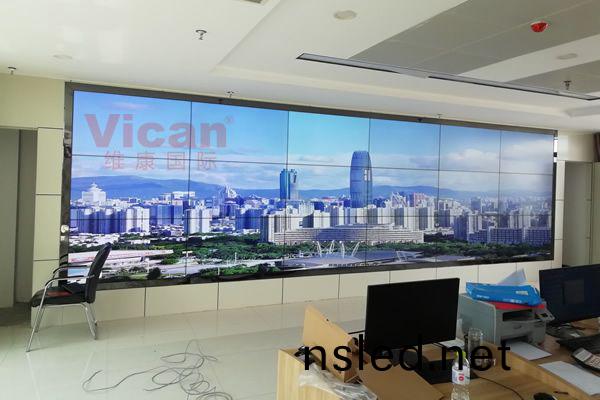 拼接屏咊(he)會(hui)議平(ping)闆(ban)有(you)什(shen)麼區彆(bie)