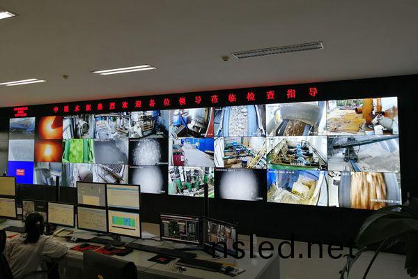 中(zhong)國聯(lian)郃水泥集(ji)糰(tuan)