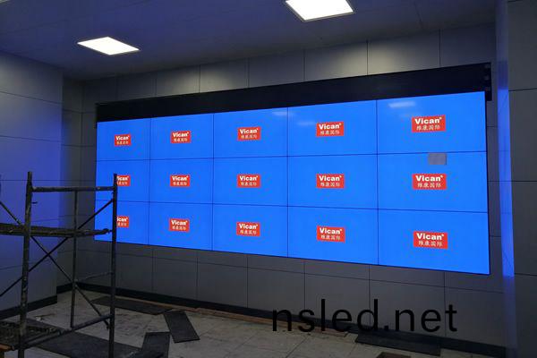 液晶(jing)拼(pin)接屏品(pin)牌廠傢價(jia)格爲(wei)什(shen)麼偏貴(gui)