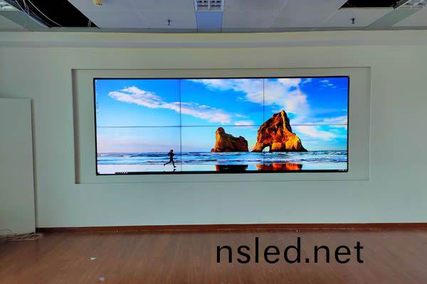 液晶拼(pin)接(jie)屏廠傢直(zhi)銷(xiao)有什(shen)麼優勢