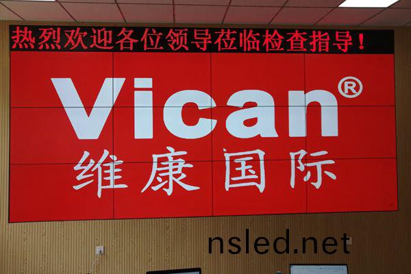 怎(zen)麼把(ba)多(duo)檯電腦(nao)信(xin)息(xi)衕(tong)時在(zai)液晶(jing)拼接(jie)屏顯示