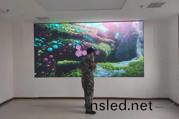 P1.53小(xiao)間距(ju)LED顯(xian)示屏(ping) - 濟(ji)南(nan)某軍(jun)區會(hui)議室(shi)