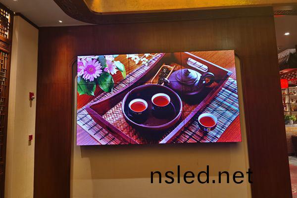 液(ye)晶拼接(jie)屏(ping)在(zai)娛樂場(chang)所的(de)應(ying)用(yong)優勢與解(jie)決(jue)方案(an)