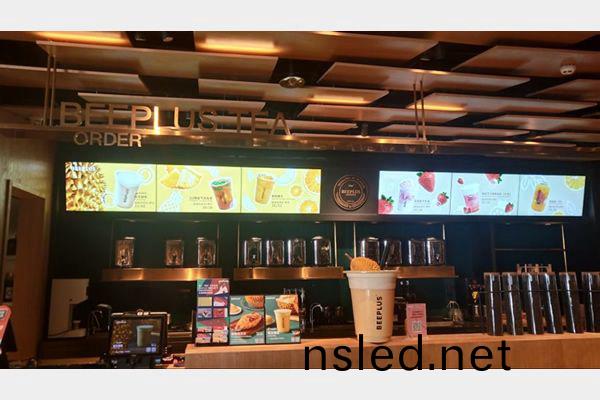 酒吧(ba)拼(pin)接屏顯示係(xi)統解(jie)決方(fang)案