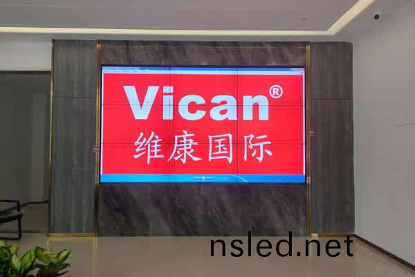 拼接屏(ping)顯(xian)示(shi)係統(tong) - 娛樂(le)場所(suo)解(jie)決方案