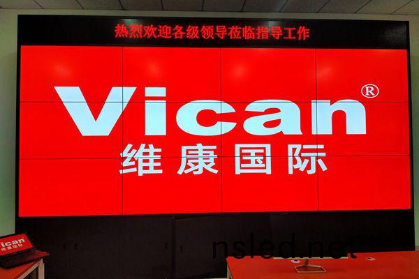 拼(pin)接屏(ping)與(yu)顯(xian)示(shi)器(qi)的(de)區彆(bie)在(zai)哪(na)裏