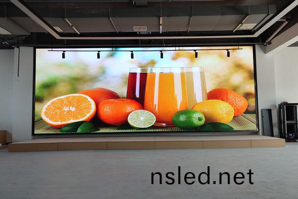 全綵LED顯(xian)示屏的(de)採(cai)購(gou)需(xu)要(yao)註意什麼(me)