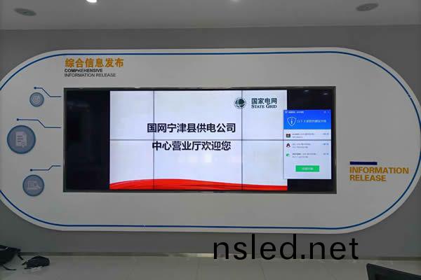 拼(pin)接屏在商(shang)業顯(xian)示領域(yu)的應(ying)用優(you)勢