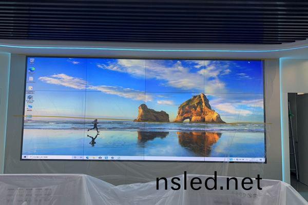 拼接(jie)屏安(an)裝現(xian)場(chang)的(de)註(zhu)意事(shi)項有哪些？