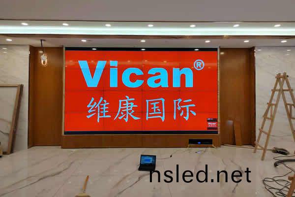 彿山(shan)市(shi)南(nan)海(hai)區某(mou)企(qi)業 - LG液(ye)晶拼(pin)接(jie)屏(ping)