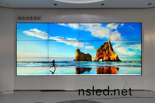 國傢電網(wang)上(shang)海某營(ying)業(ye)廳(ting) - 信息髮佈大屏