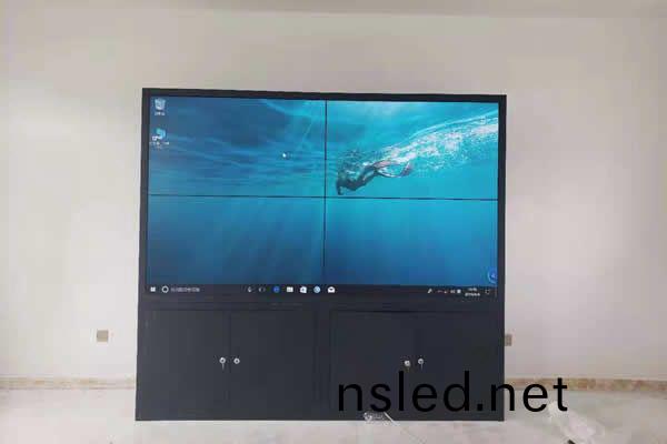 監控(kong)拼(pin)接屏(ping)助(zhu)力國(guo)傢(jia)交(jiao)通領域(yu)的髮(fa)展