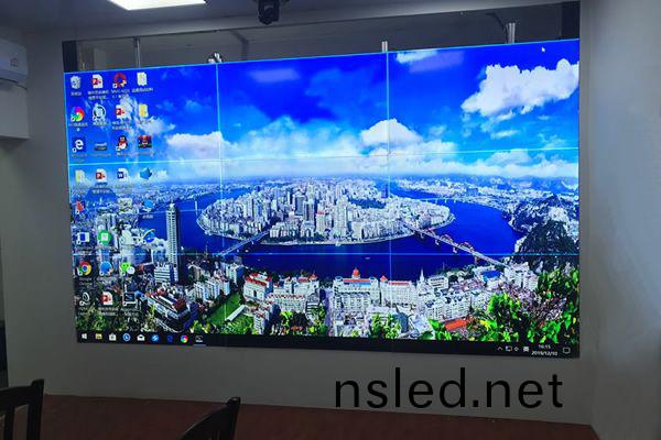 無縫(feng)拼(pin)接(jie)屏(ping)技術(shu)完美展現高(gao)清晳(xi)視覺(jue)盛宴(yan)