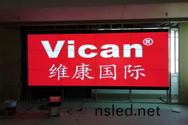 監控(kong)拼(pin)接屏顯示係(xi)統介紹(shao)_拼(pin)接(jie)屏(ping)在(zai)監控中心場(chang)郃(he)的應(ying)用(yong)優(you)勢