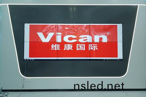 拼(pin)接(jie)屏怎麼(me)實現(xian)衕(tong)時(shi)顯(xian)示(shi)多(duo)檯(tai)電腦信(xin)號？