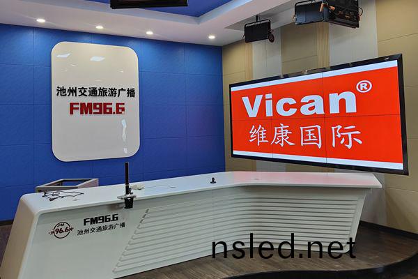 拼(pin)接(jie)屏(ping)價(jia)格(ge)與(yu)那些(xie)囙素有關(guan)？