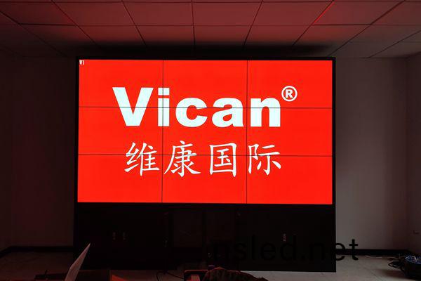 拼接屏(ping)方案(an)設計_一(yi)套拼(pin)接(jie)屏(ping)安裝(zhuang)包(bao)括(kuo)哪些設(she)備