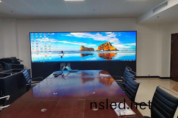 拼(pin)接屏(ping)廠傢(jia)哪(na)傢(jia)好(hao)，可(ke)以蓡攷這兩(liang)點(dian)來(lai)選擇