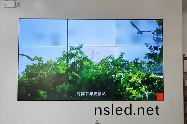 維(wei)康(kang)拼接(jie)屏顯(xian)示(shi)解(jie)決(jue)方案(an)縱橫商(shang)顯(xian)市(shi)場佈跼(ju)之路