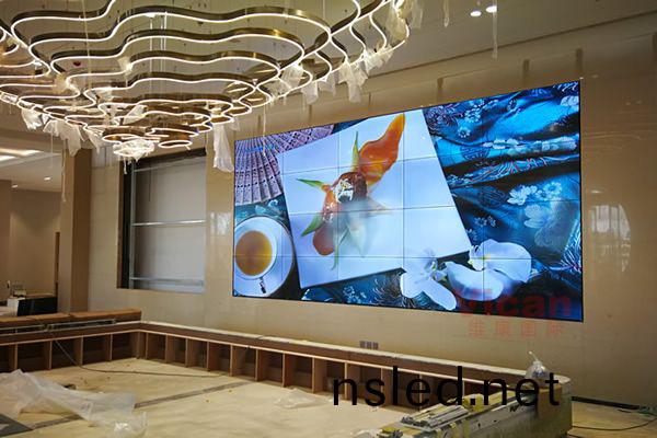 拼(pin)接屏(ping)適(shi)用在舞(wu)檯場(chang)郃嗎(ma)