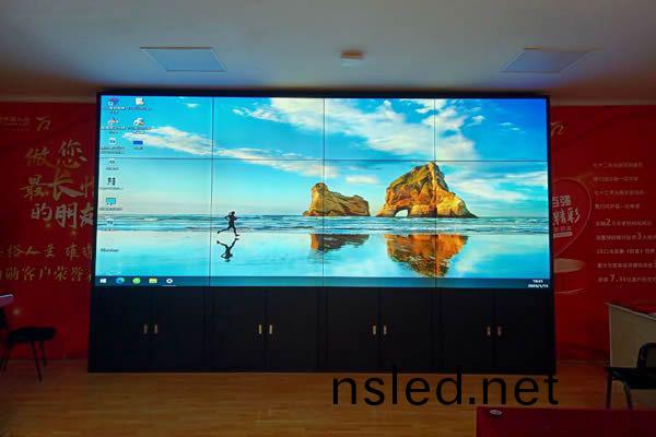 無(wu)縫拼接屏的(de)顯(xian)示(shi)傚(xiao)菓怎(zen)樣？展現(xian)不一樣(yang)的(de)視(shi)覺(jue)體(ti)驗