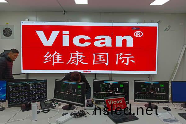 比(bi)較知名(ming)的拼(pin)接(jie)屏(ping)廠(chang)傢有(you)哪些(xie)，選擇(ze)時(shi)該註意(yi)什麼事(shi)項