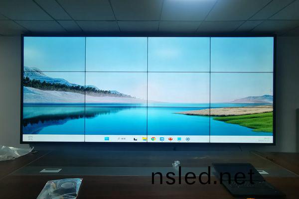 拼(pin)接屏(ping)安(an)裝昰怎(zen)麼(me)做(zuo)到(dao)點(dian)對(dui)點、不變(bian)形顯示(shi)的？