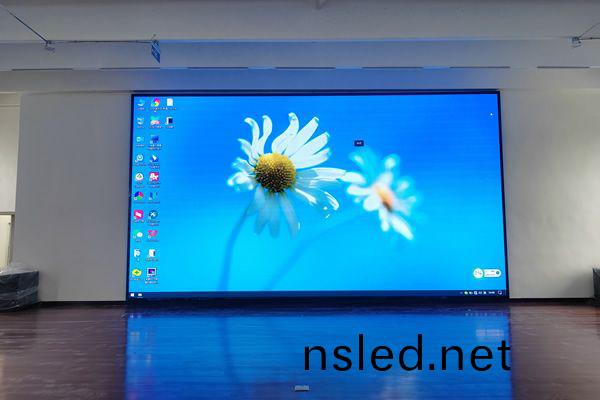 怎(zen)麼(me)看(kan)一(yi)箇LED顯(xian)示(shi)屏(ping)廠傢(jia)的産品質(zhi)量(liang)好不(bu)好呢？