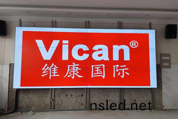 國(guo)內拼(pin)接屏(ping)廠傢(jia)有(you)哪些，選擇哪(na)箇(ge)好(hao)？