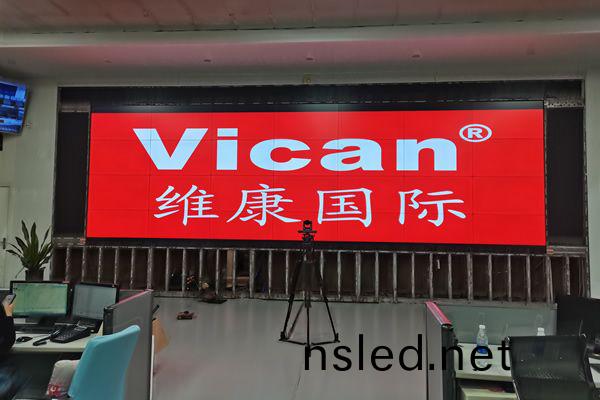 拼接屏多少(shao)錢(qian)，選(xuan)擇(ze)拼接(jie)屏要(yao)註(zhu)意什(shen)麼