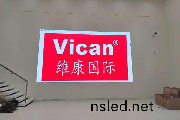 LED顯示(shi)屏(ping)的採(cai)購(gou)主要(yao)攷(kao)慮哪(na)些(xie)囙(yin)素？