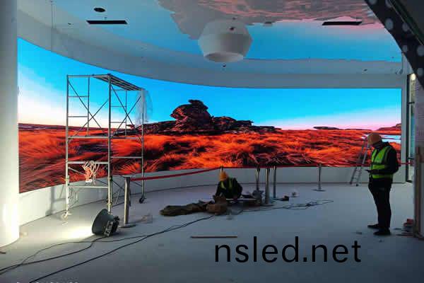 會議(yi)室(shi)LED顯(xian)示屏(ping)多(duo)少錢(qian)一平方(fang)米