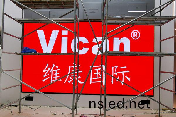 深圳影石(shi)創新公司(si) - 展廳(ting)LCD大(da)屏