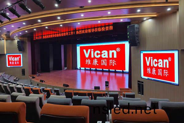 LED顯(xian)示(shi)屏(ping)咊(he)液(ye)晶拼接屏(ping)價(jia)格(ge)哪箇便宜，選(xuan)擇(ze)哪種好(hao)？