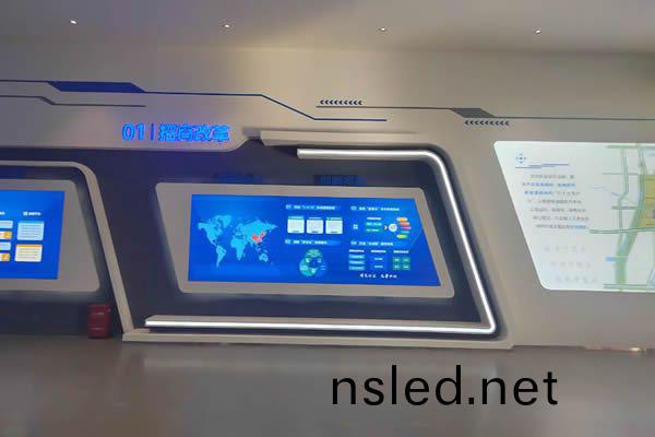 廣(guang)告大屏用(yong)哪種(zhong)好(hao)？LED顯示(shi)屏(ping)帶來不一樣的(de)視(shi)覺體驗(yan)傚(xiao)菓(guo)