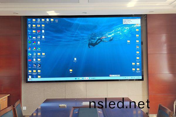 酒店(dian)會(hui)議廳LED顯示(shi)屏(ping)一(yi)般(ban)多大尺寸